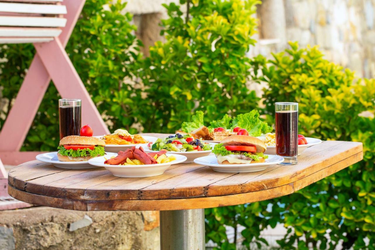 Kabasakal Otel Çeşme 外观 照片