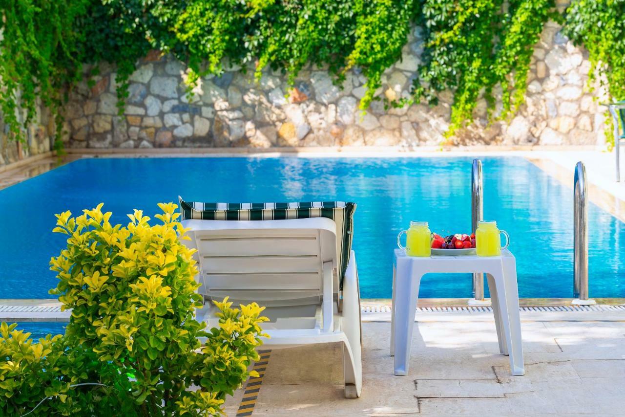 Kabasakal Otel Çeşme 外观 照片